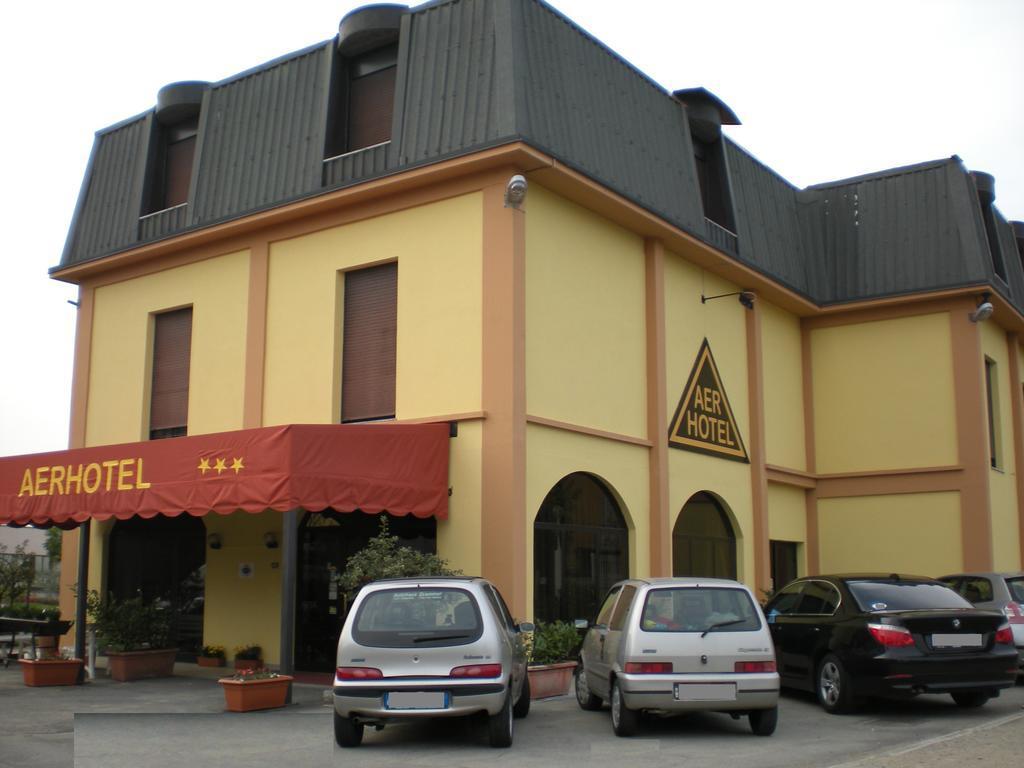 Aer Hotel Malpensa Oleggio Kültér fotó